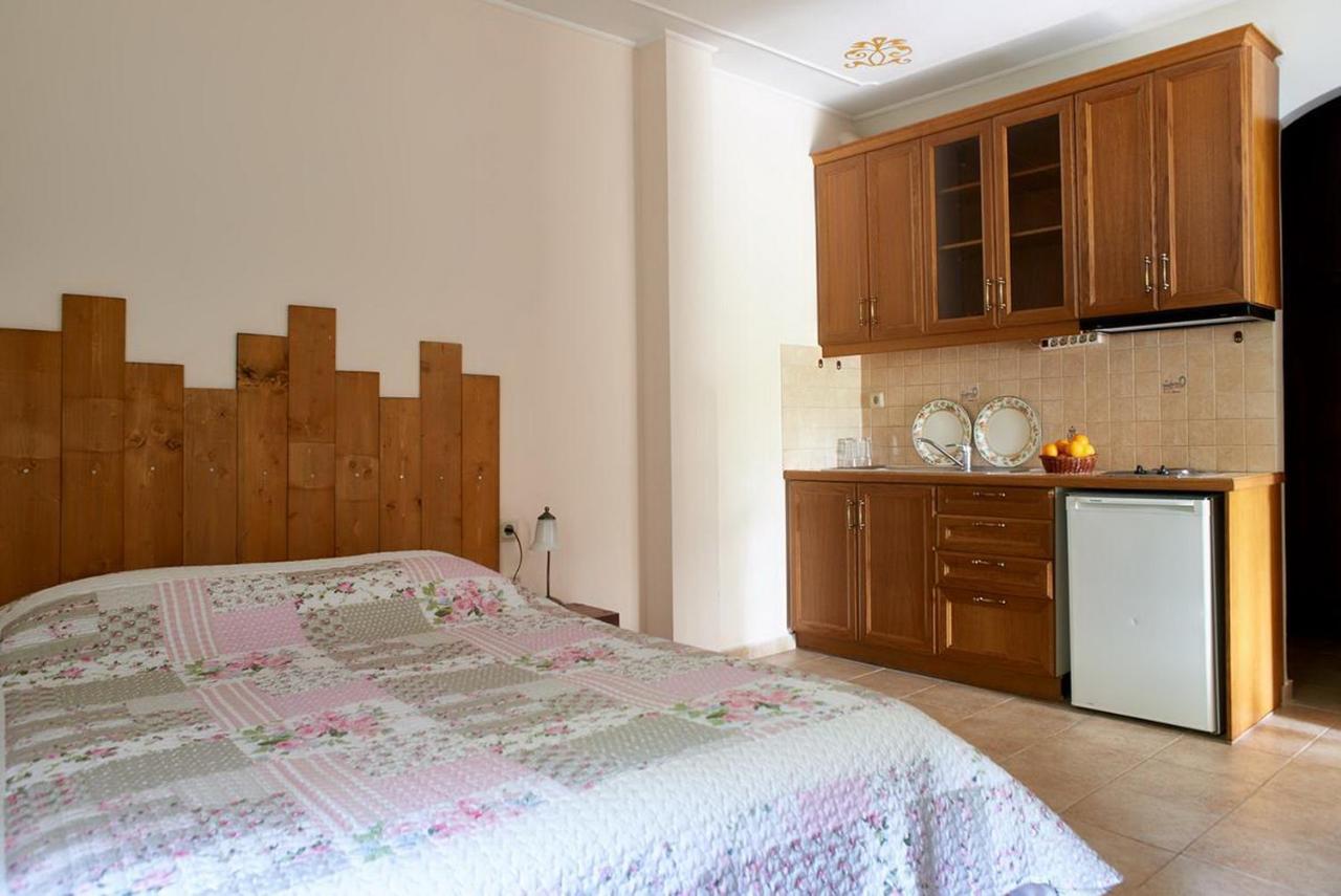 Triantafillies Guesthouse Portariá Kültér fotó