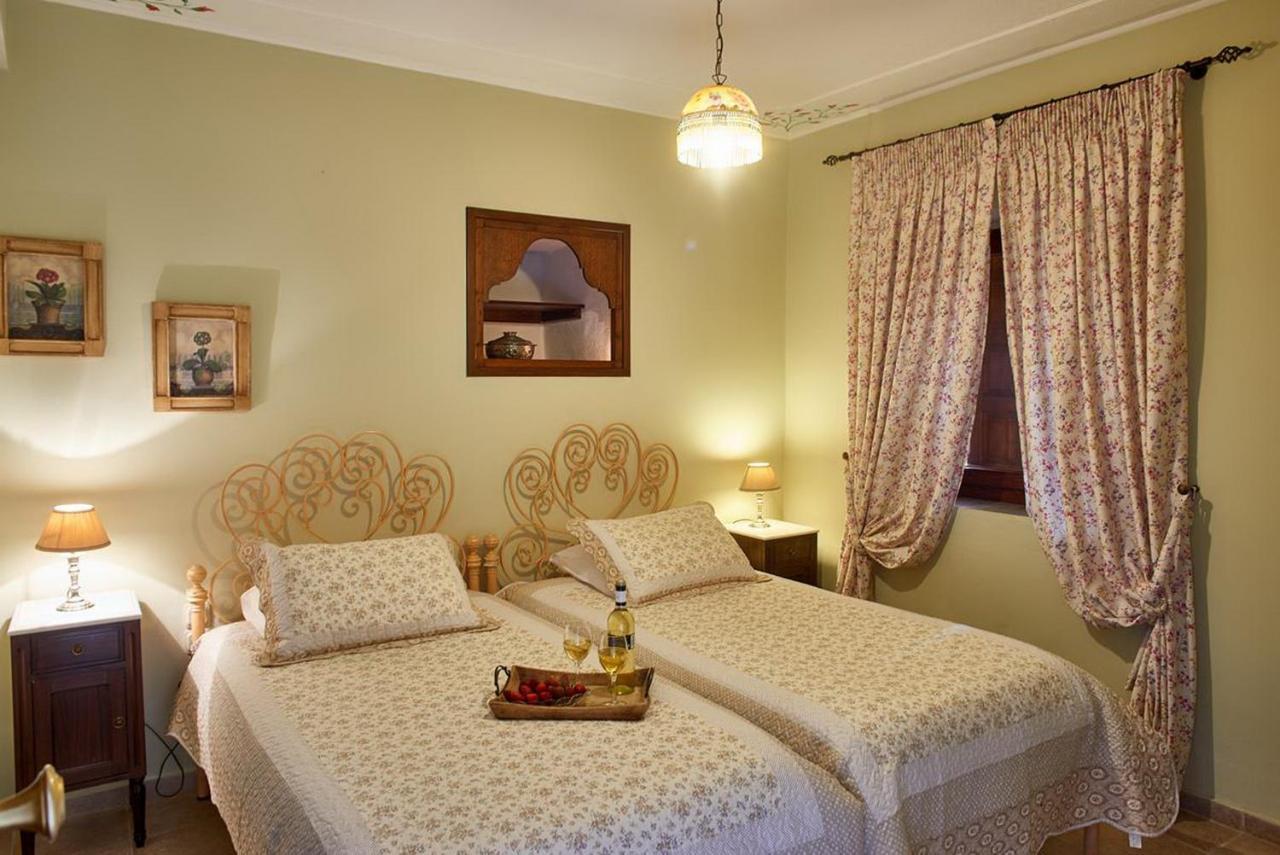 Triantafillies Guesthouse Portariá Kültér fotó